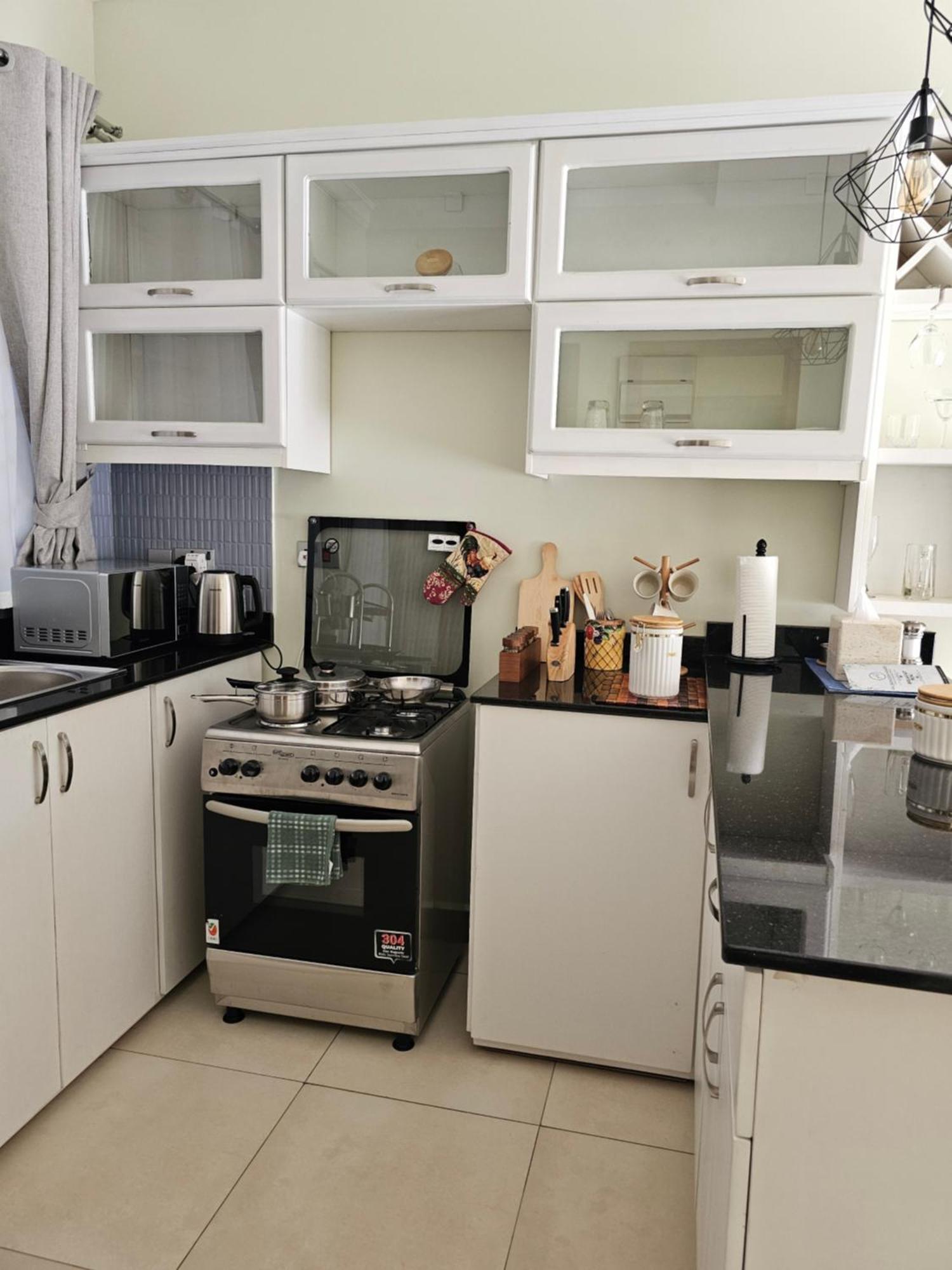 Alsander Homes Peach Bweyogerere Buitenkant foto