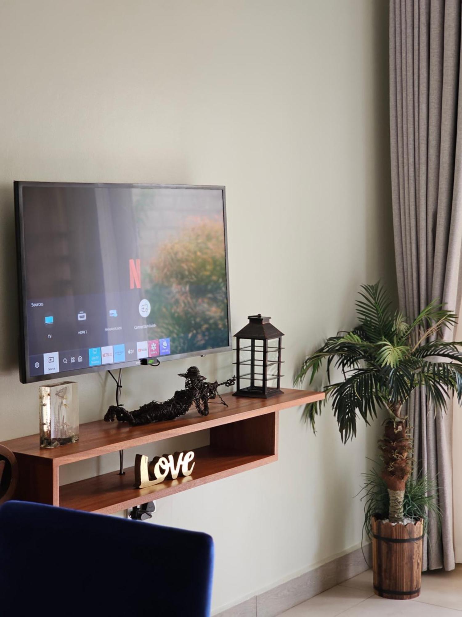 Alsander Homes Peach Bweyogerere Buitenkant foto